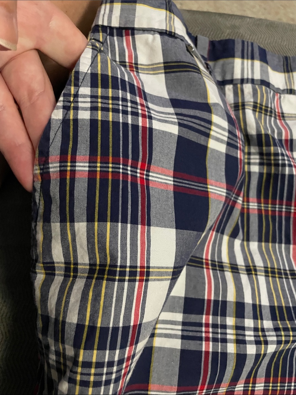 LRL Lauren Ralph Lauren Active Plaid Shorts Women 8 Red & Blue Golf Bermudas - Picture 9 of 14